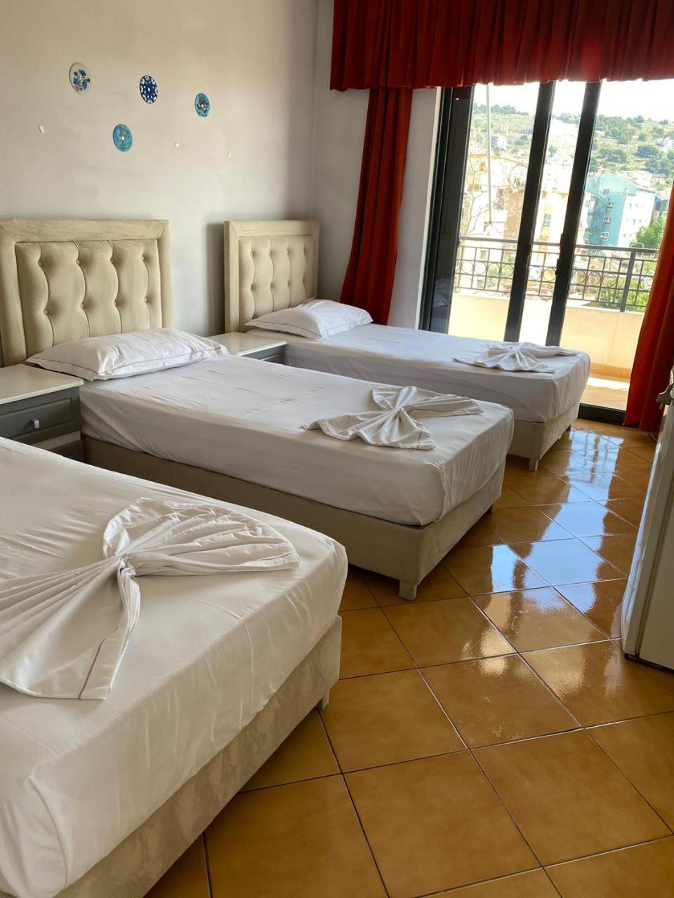Hotel Kanina Sarande Exterior photo